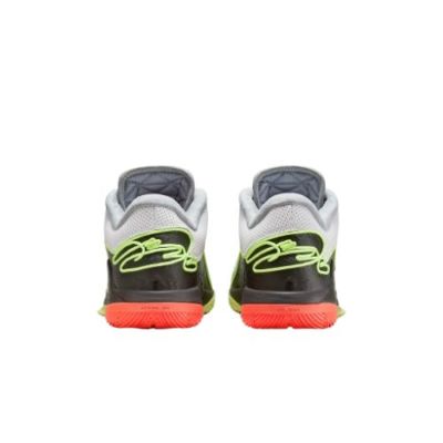 レブロン22 LeBron XXII Basketball Shoes. Nike.com