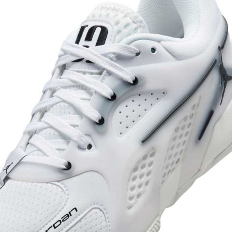 ジョーダン HEIR PF【FZ2473-110】White/Black/Summit White
