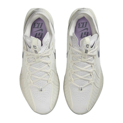 ナイキ G.T.CUT 3 EP【DV2918-106】Sail/Light Bone/Metallic