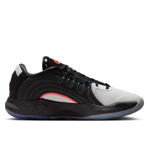 ジョーダン ルカ4 PF【HF0824-001】BLACK/BRIGHT CRIMSON-SUMMIT
