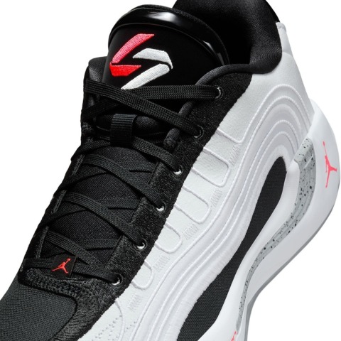 ジョーダン ルカ4 PF【HF0824-101】White/Bright Crimson-Black