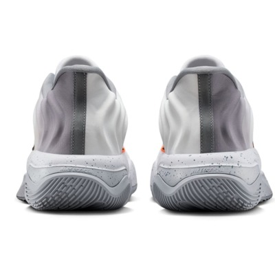 ナイキ ヤニス イモータリティ 4 EP【FQ3681-102】White/Volt/Wolf