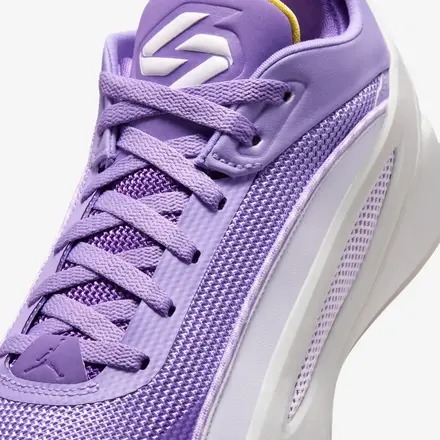 ジョーダン ルカ5 PF【HV8087-101】White/Atomic Violet/Wild Berry
