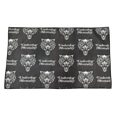 deuce�@WORKOUT TOWEL�yUnderdog Mentality�z