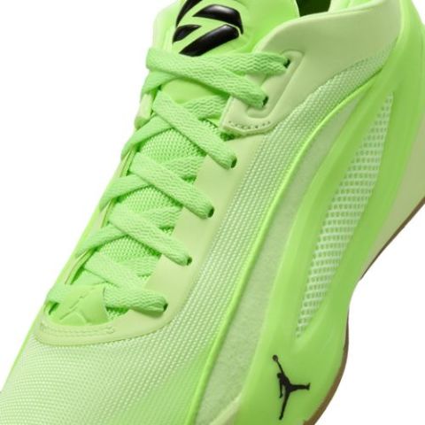 ジョーダン ルカ5 PF【HV8087-700 】BARELY VOLT/BLACK-GHOST GREEN